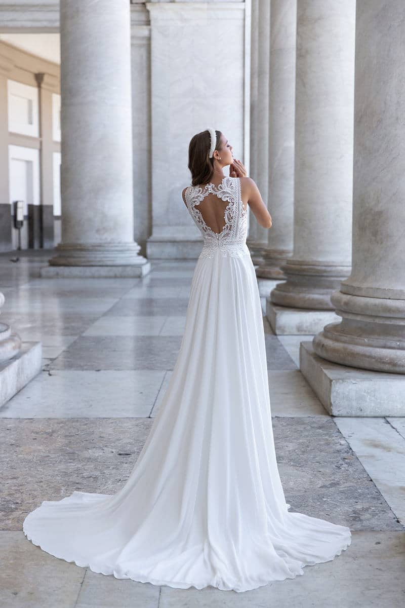 Monica Loretti 8143