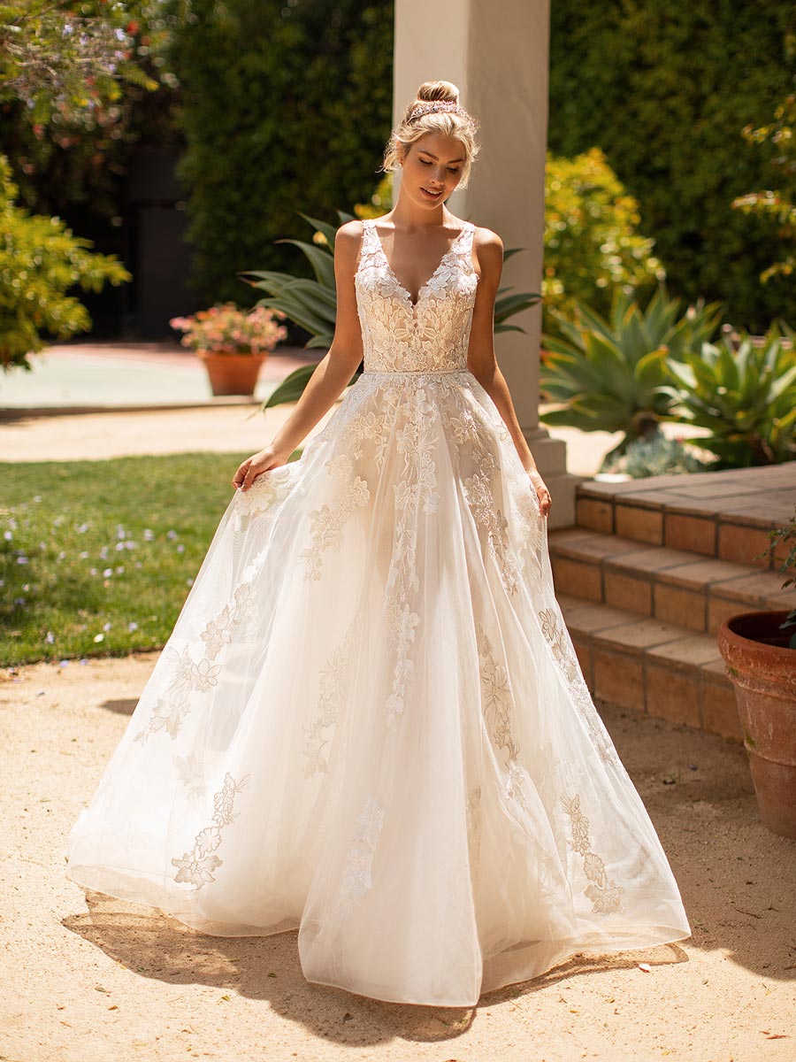 Moonlight Bridal J6779 Brautkleid