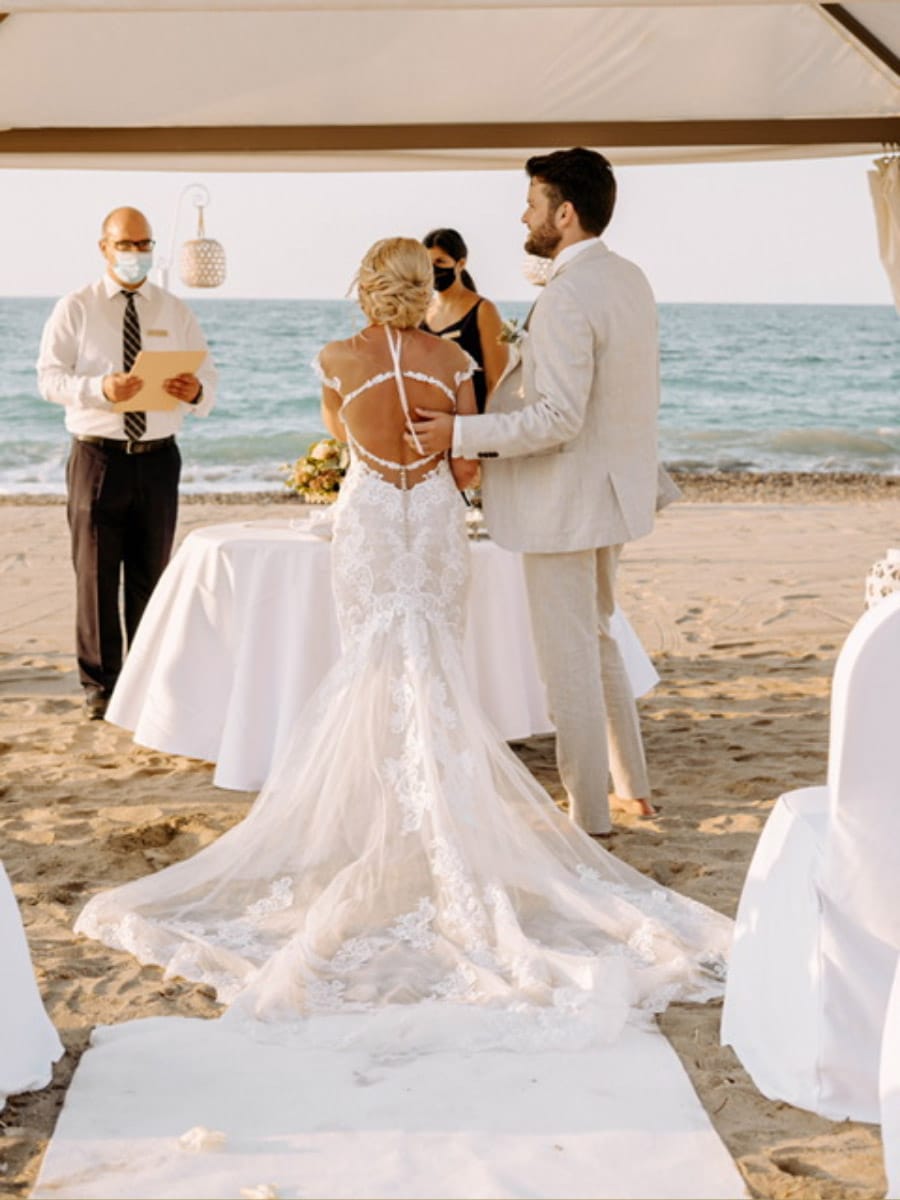 HRbride Nadine H