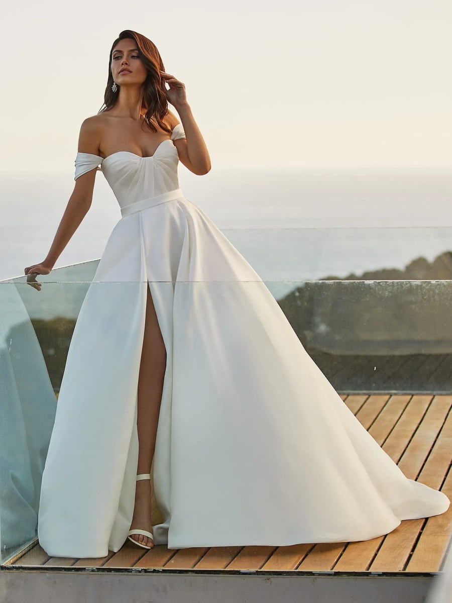 Pronovias Dominique - hochzeitsrausch Brautmoden