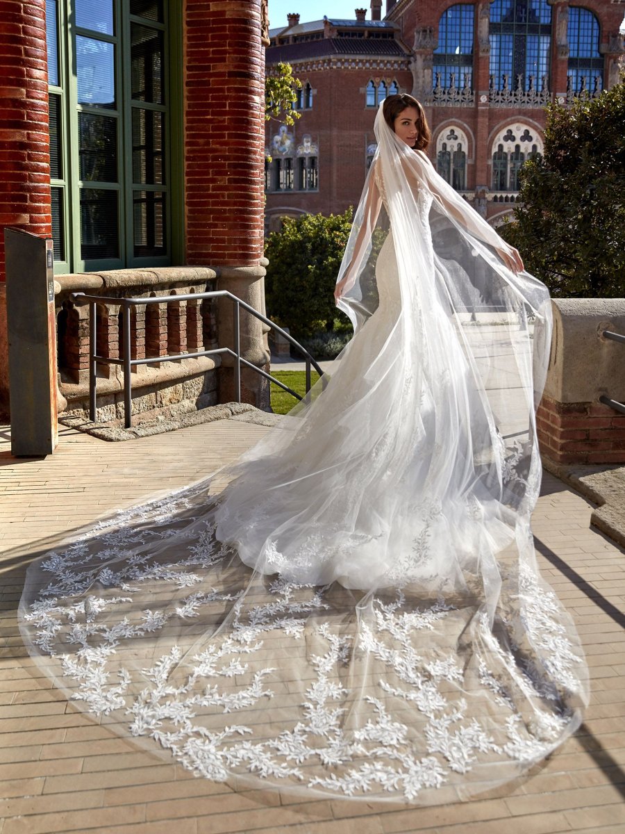 Pronovias Barcelona Kollektion SE15