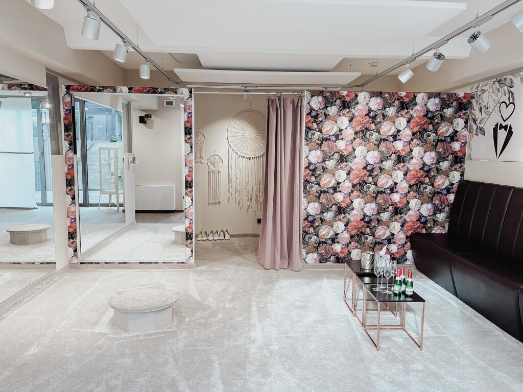 Brautkleider Frankfurt hochzeitsrausch Brautmoden