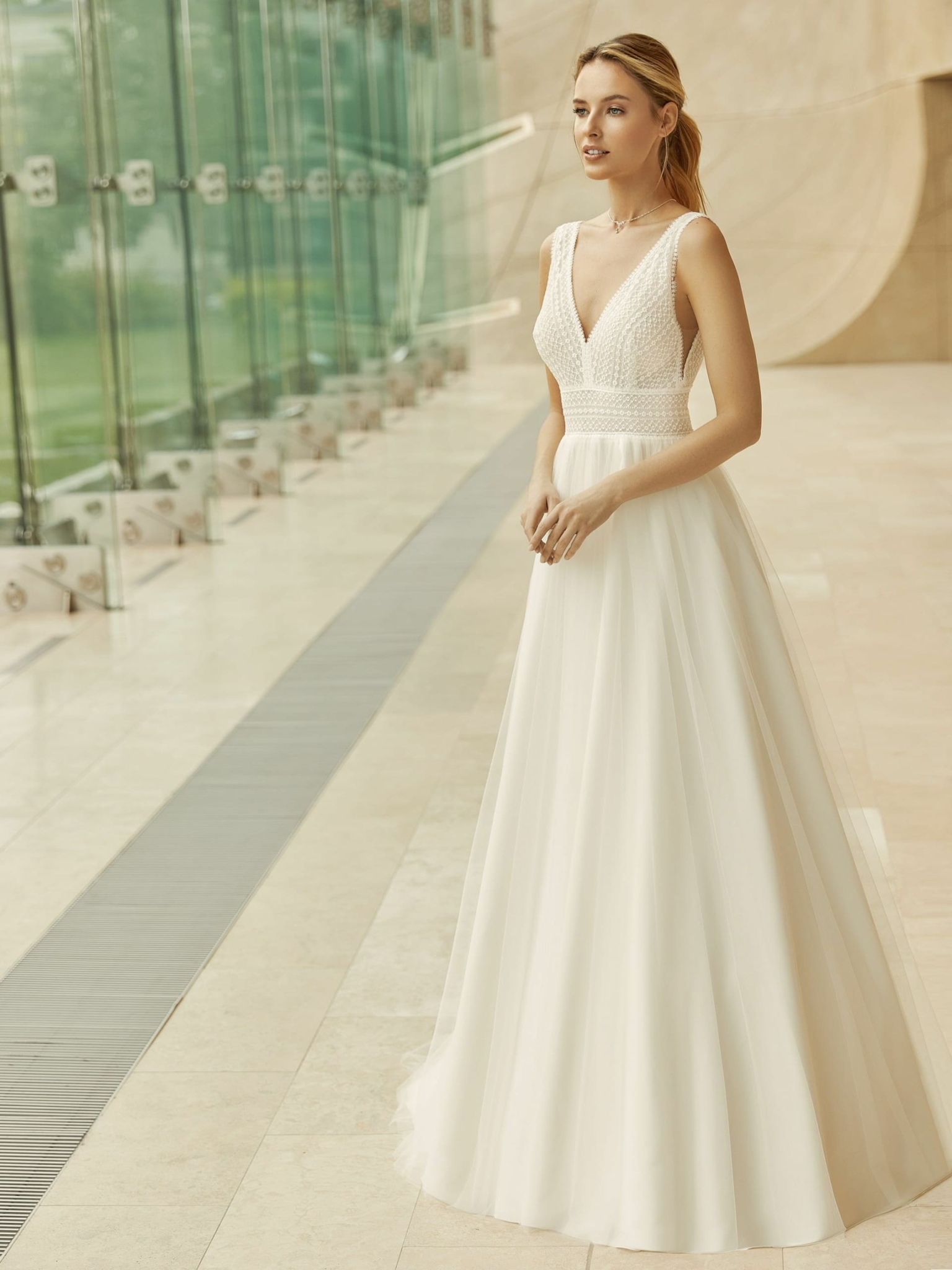 Bianco Evento Gloria Hochzeitskleid
