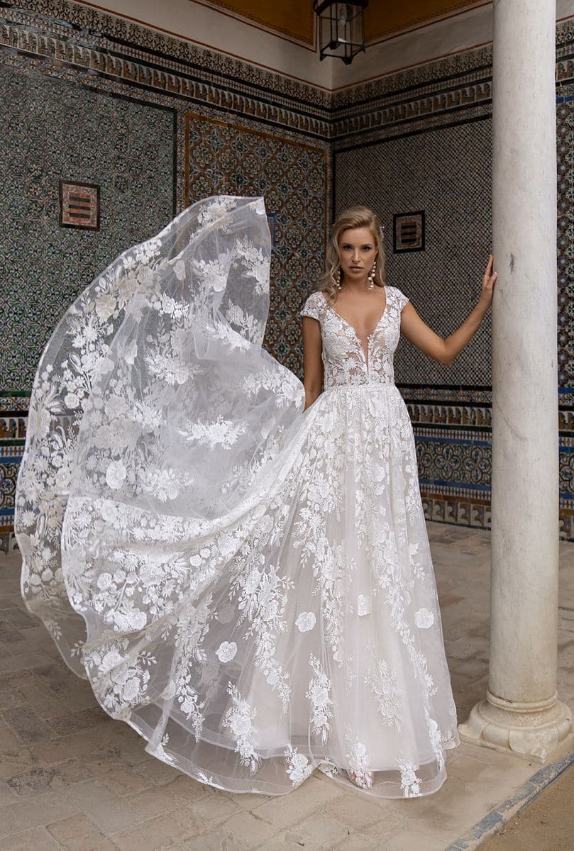 Dama Couture Meadow Hochzeitskleid