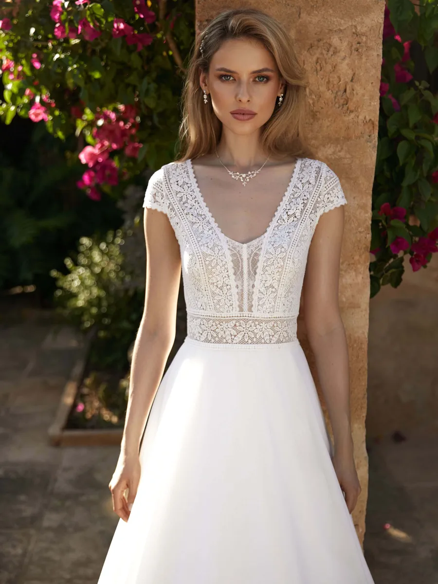 Bianco Evento Brautkleid Lena