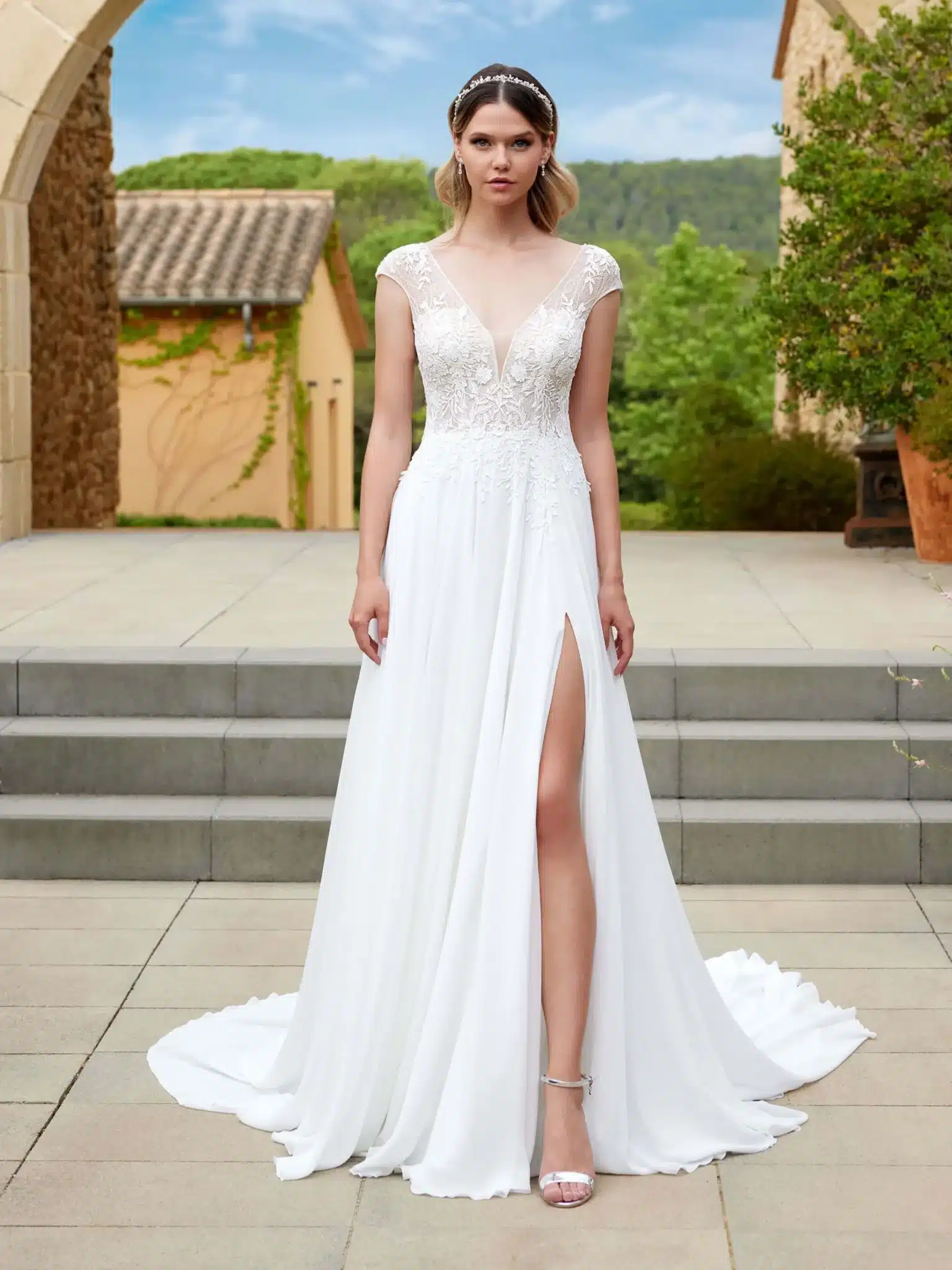 Bianco Evento Amethyst Hochzeitskleid