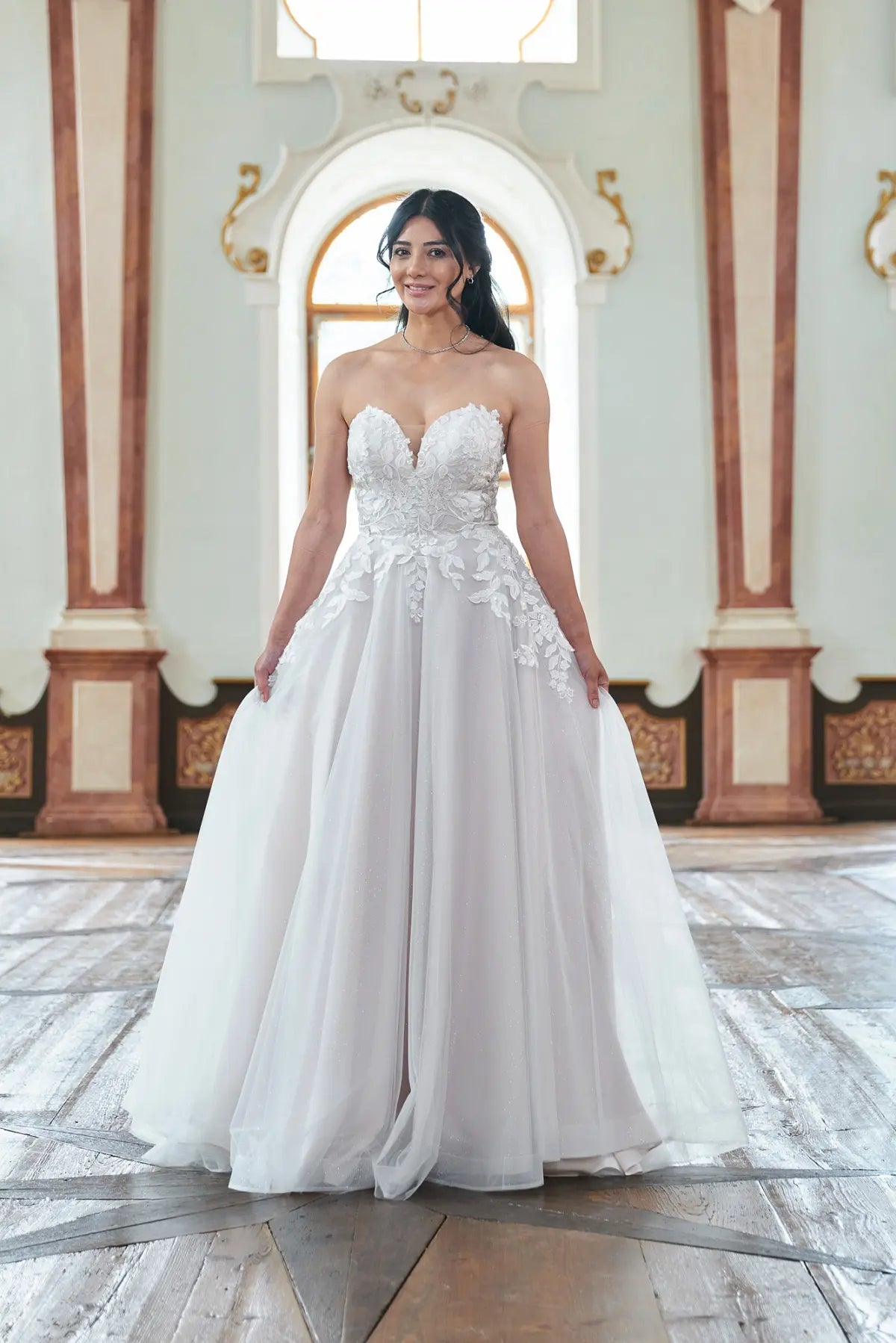Bridonista V24-13 Hochzeitskleid