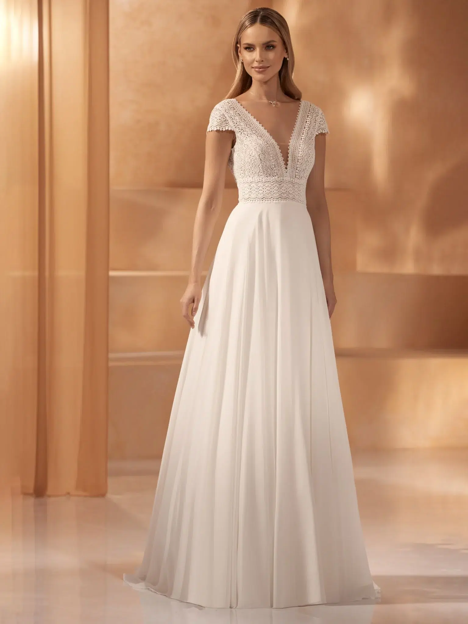 Bianco Evento Norma Hochzeitskleid