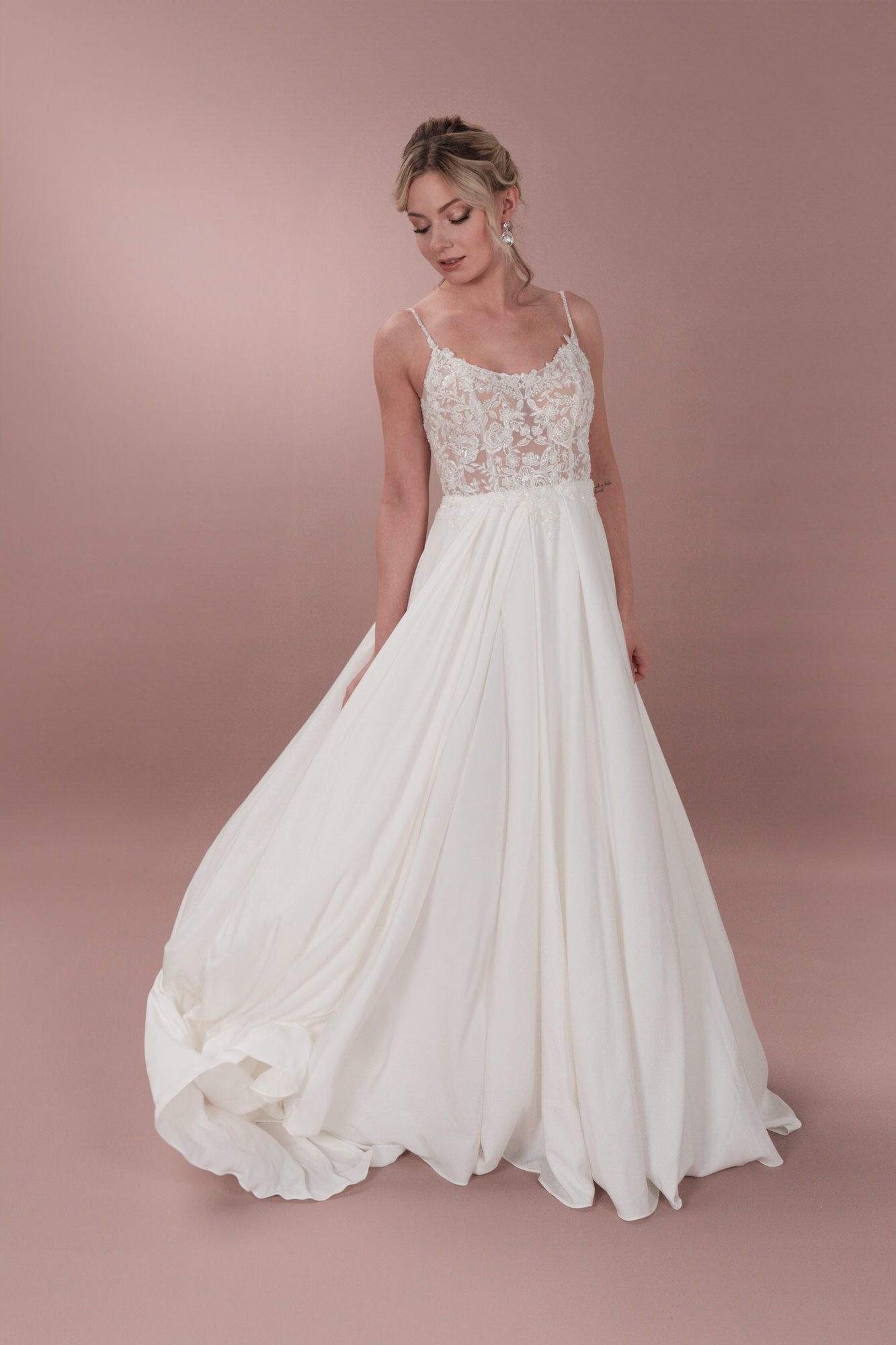 Bridonista C24-07 Hochzeitskleid