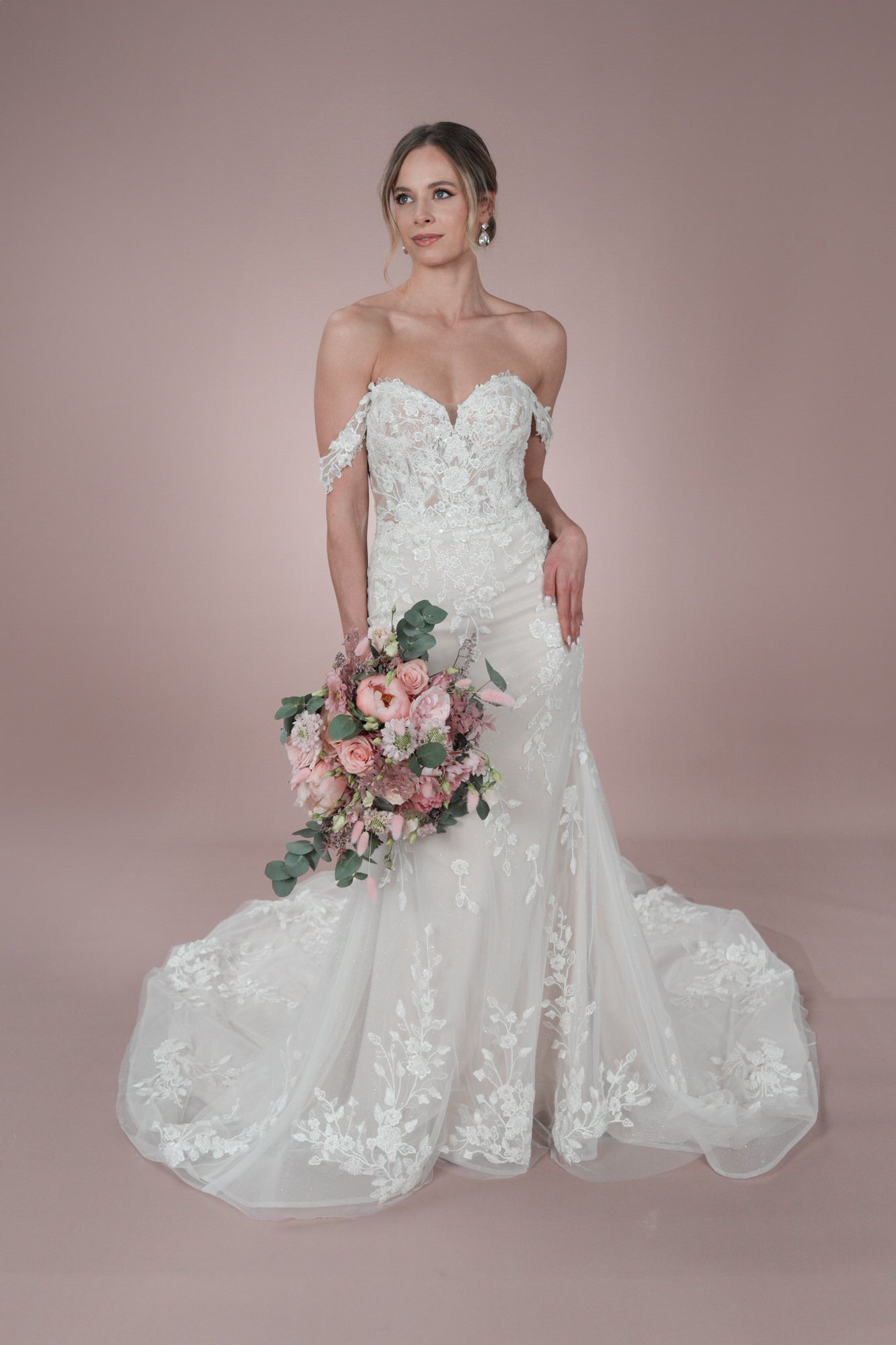 Bridonista C24-34 Hochzeitskleid