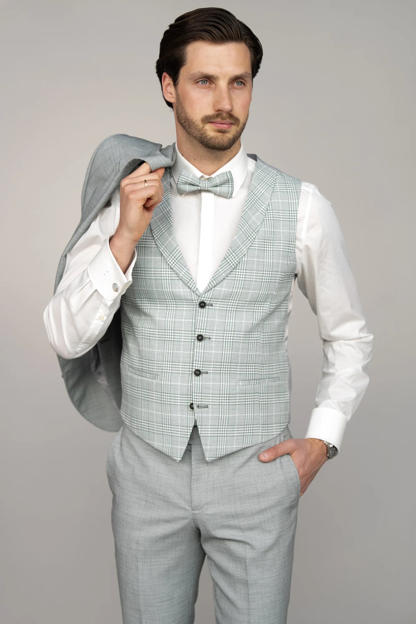 Masculini 602-07