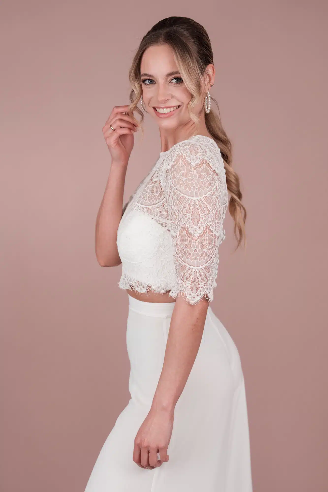 R2L25-T06 Top