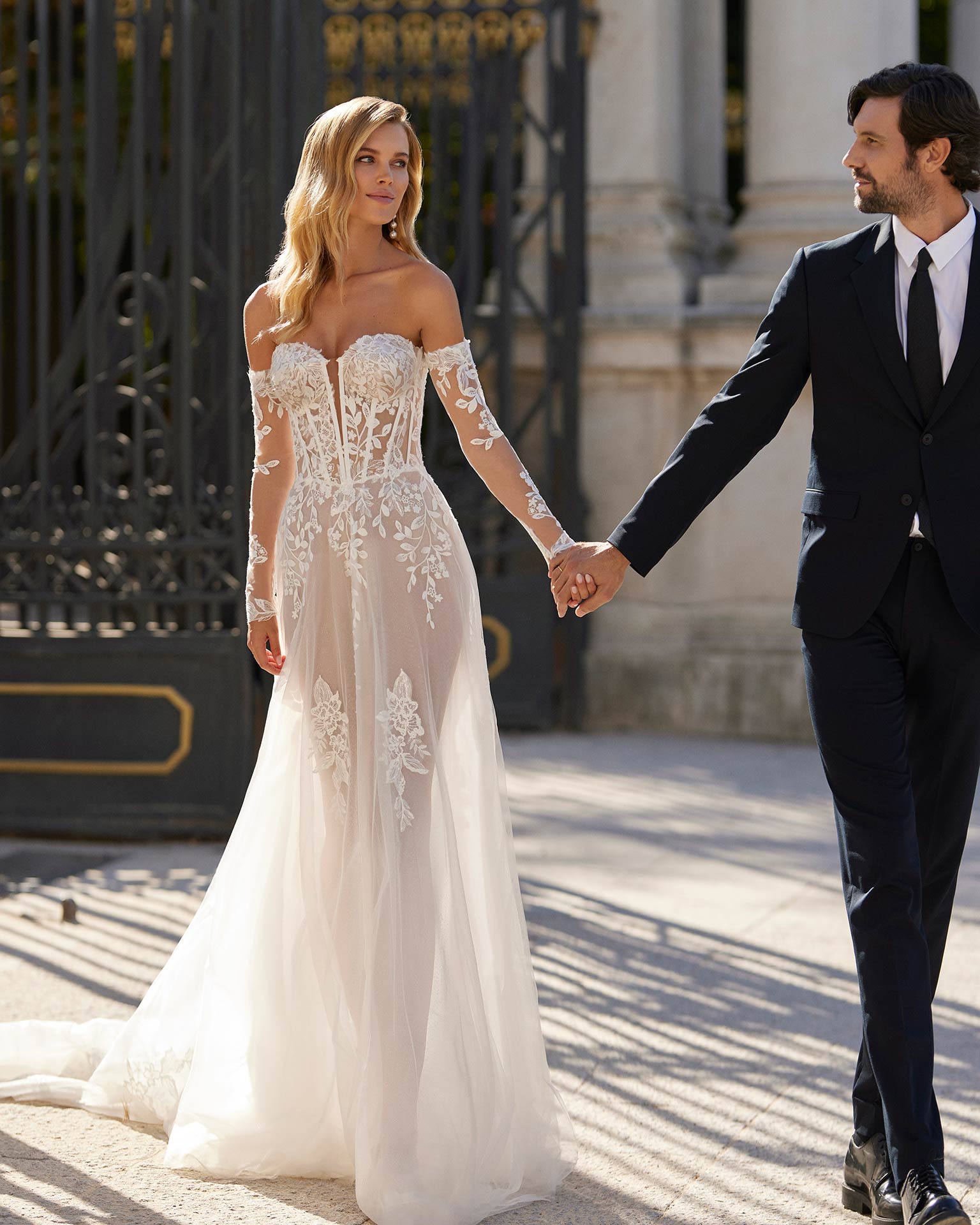Luna Novias Serice