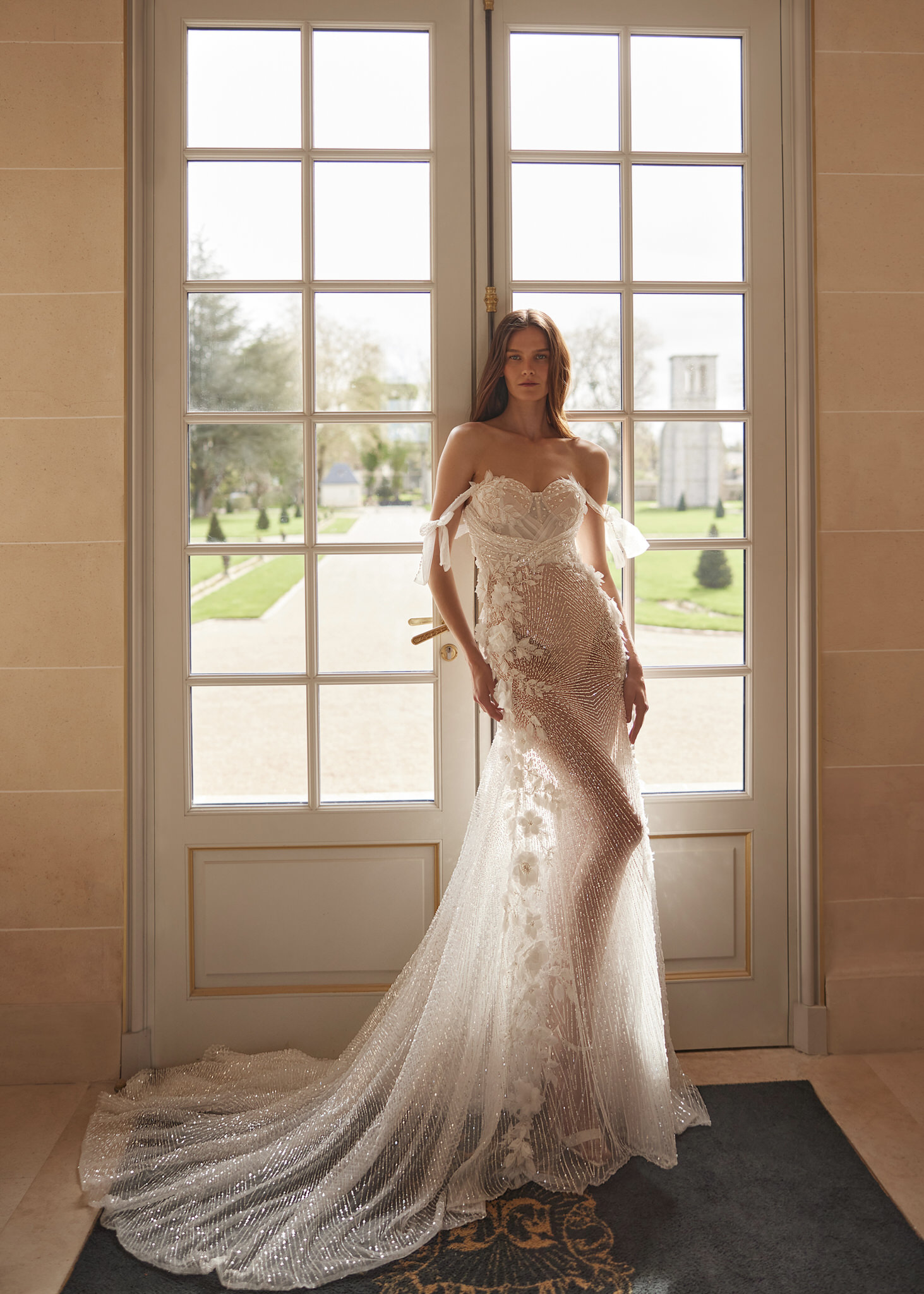 Elly Bride Bria