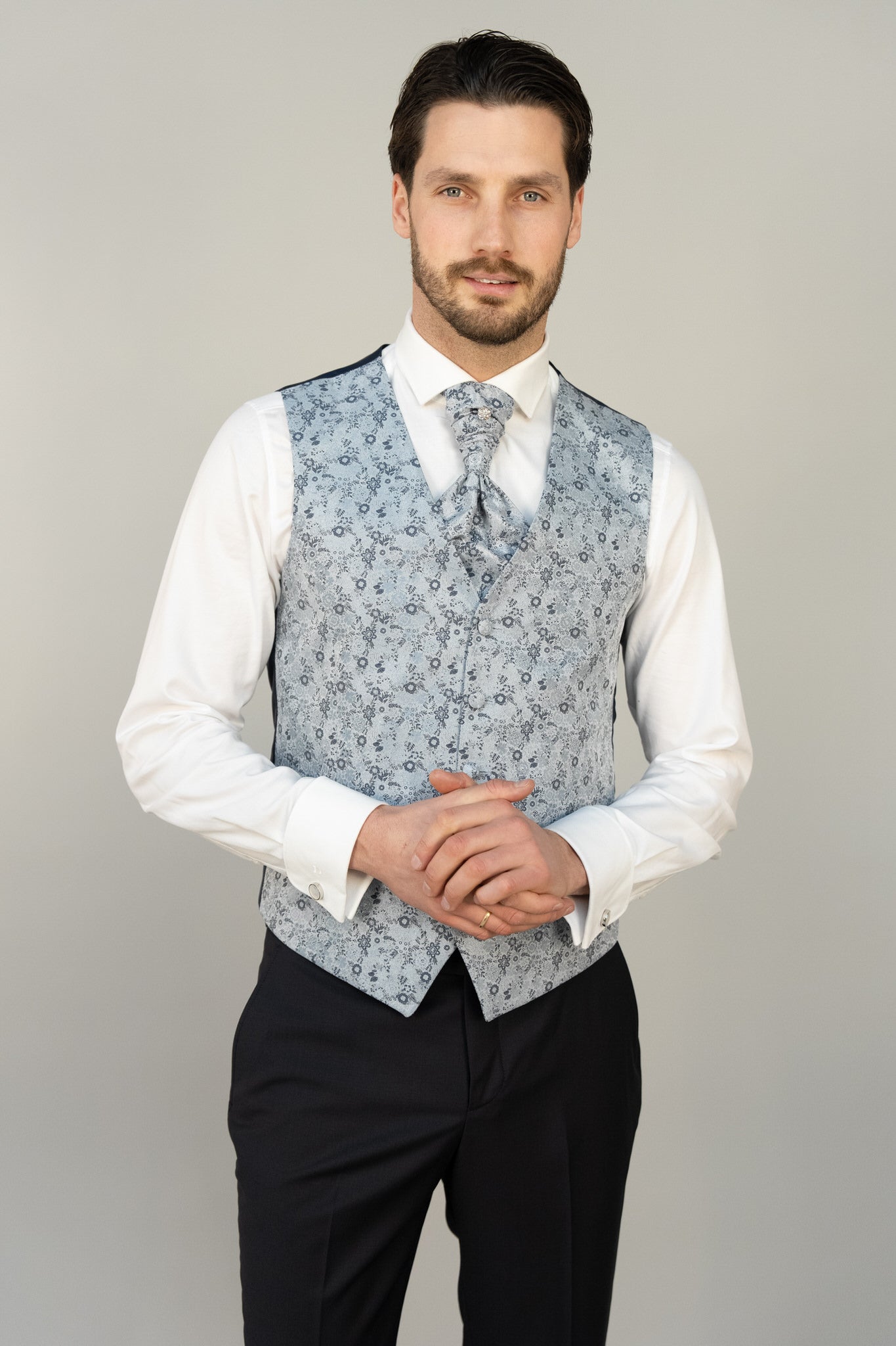 Masculini 139-02