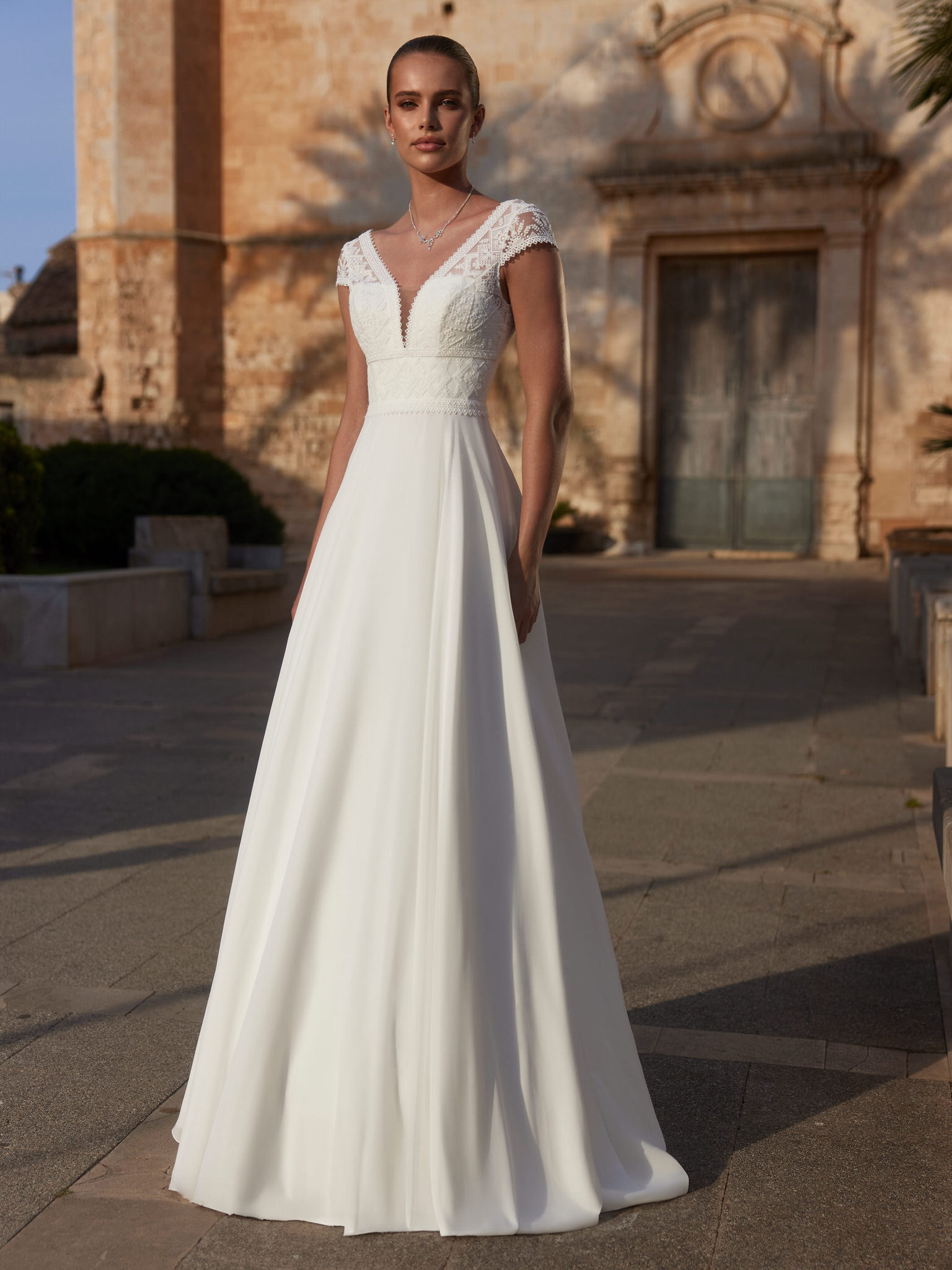 Bianco Evento Klarysa Hochzeitskleid
