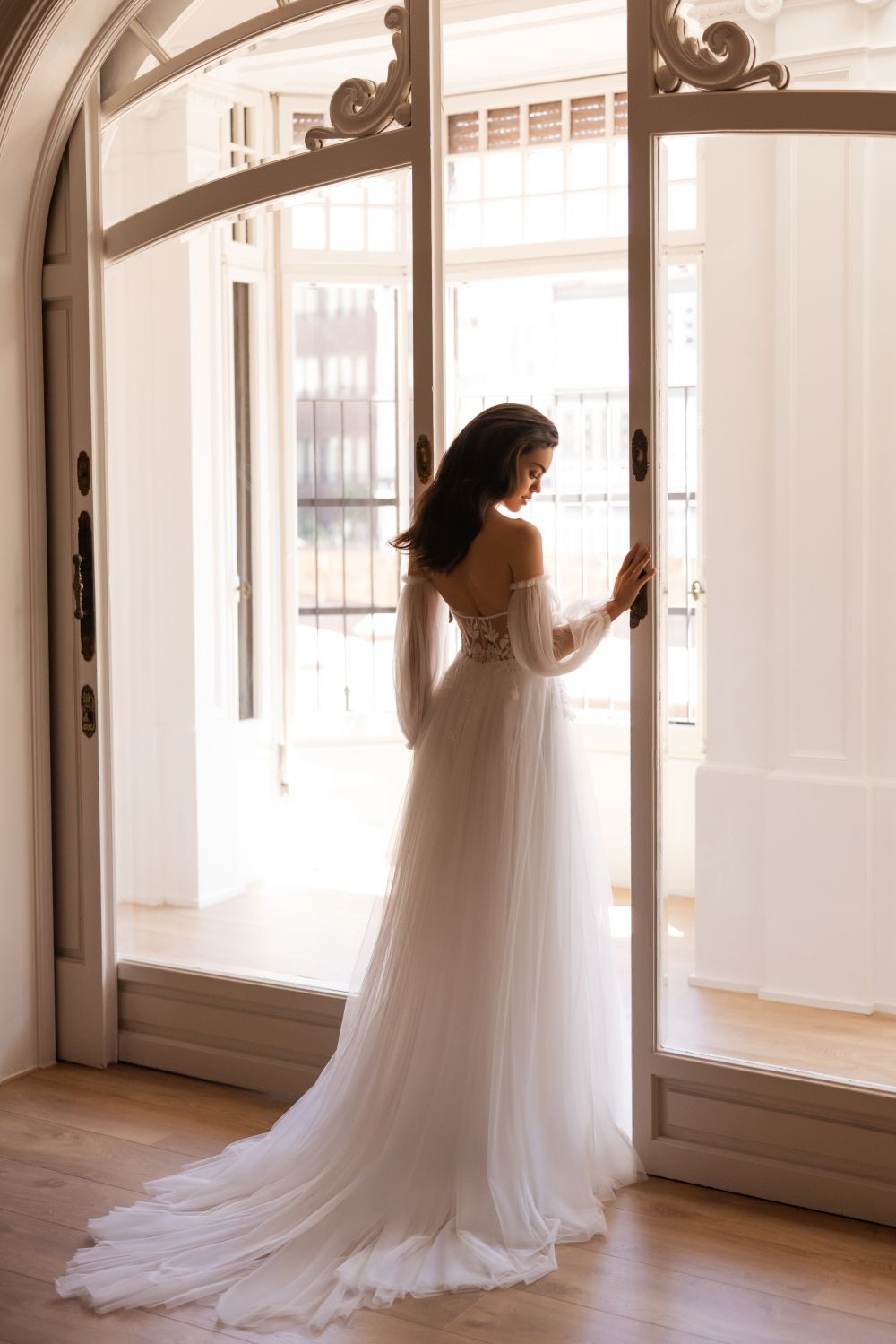 Elizabeth Passion 5446T Brautkleid