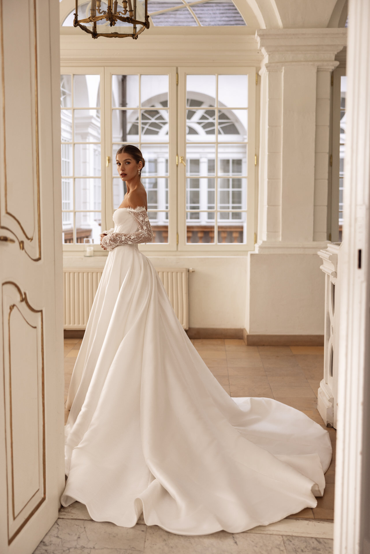Tina Valerdi Sybil Brautkleid