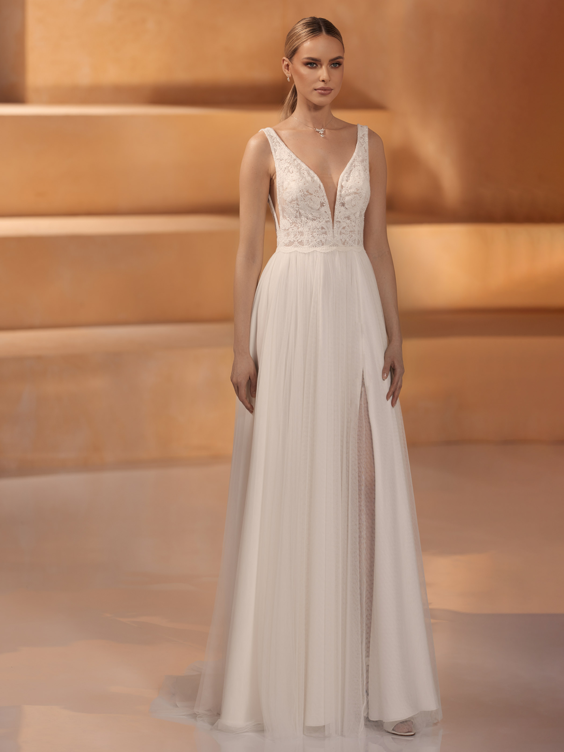 Bianco Evento Porta Hochzeitskleid