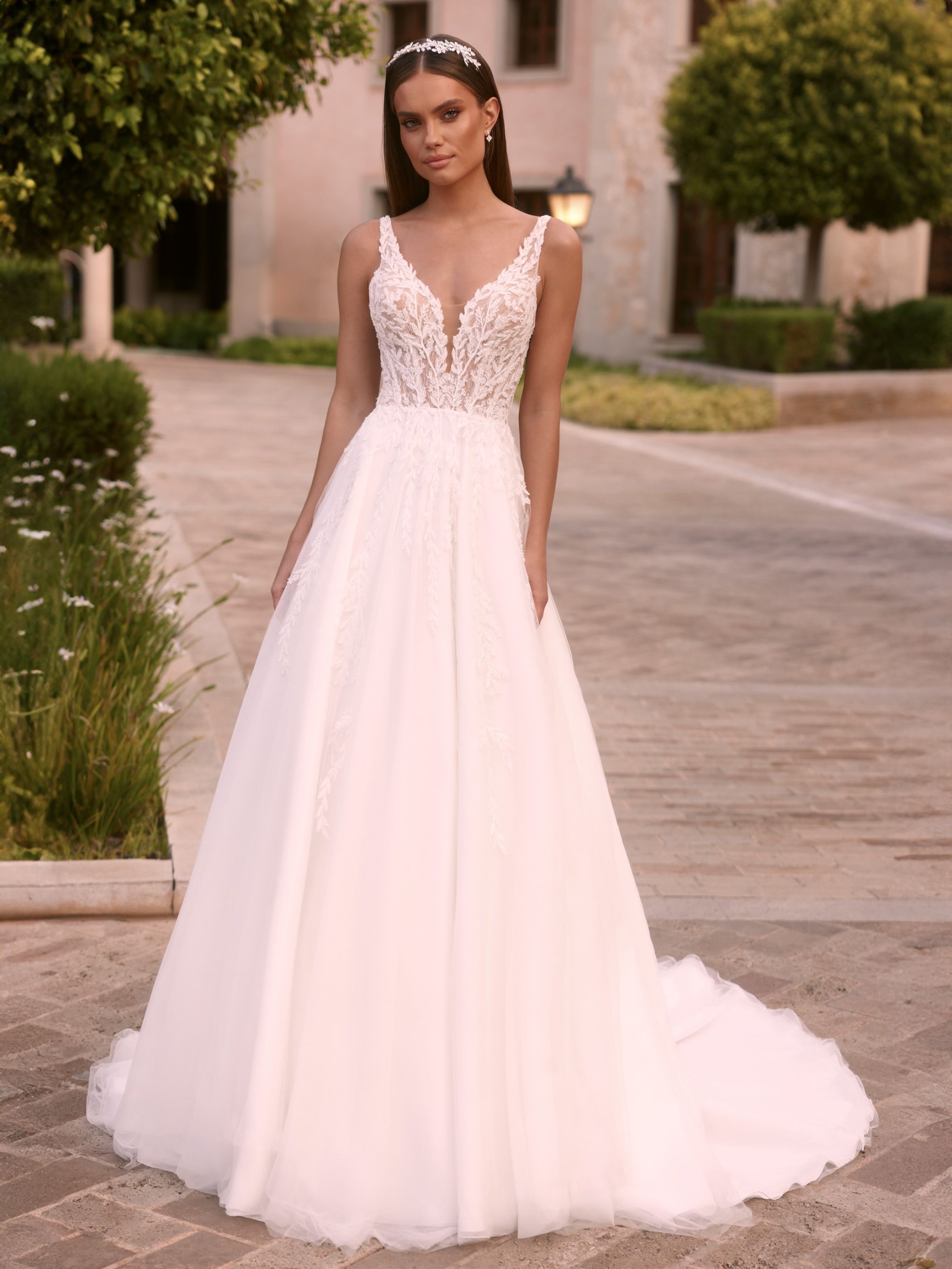 Bianco Evento Lerodera Hochzeitskleid