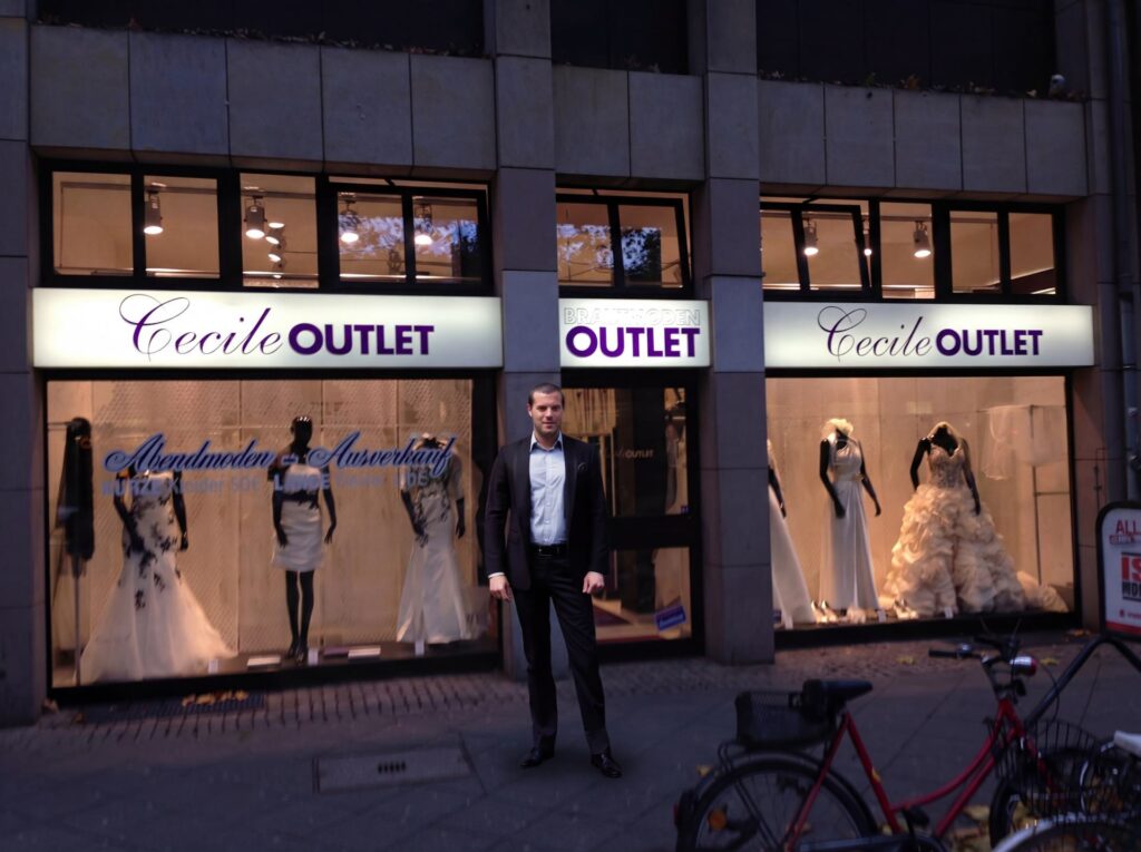 Eröffnung Cecile Outlet in Köln 2010 Rene Emser
