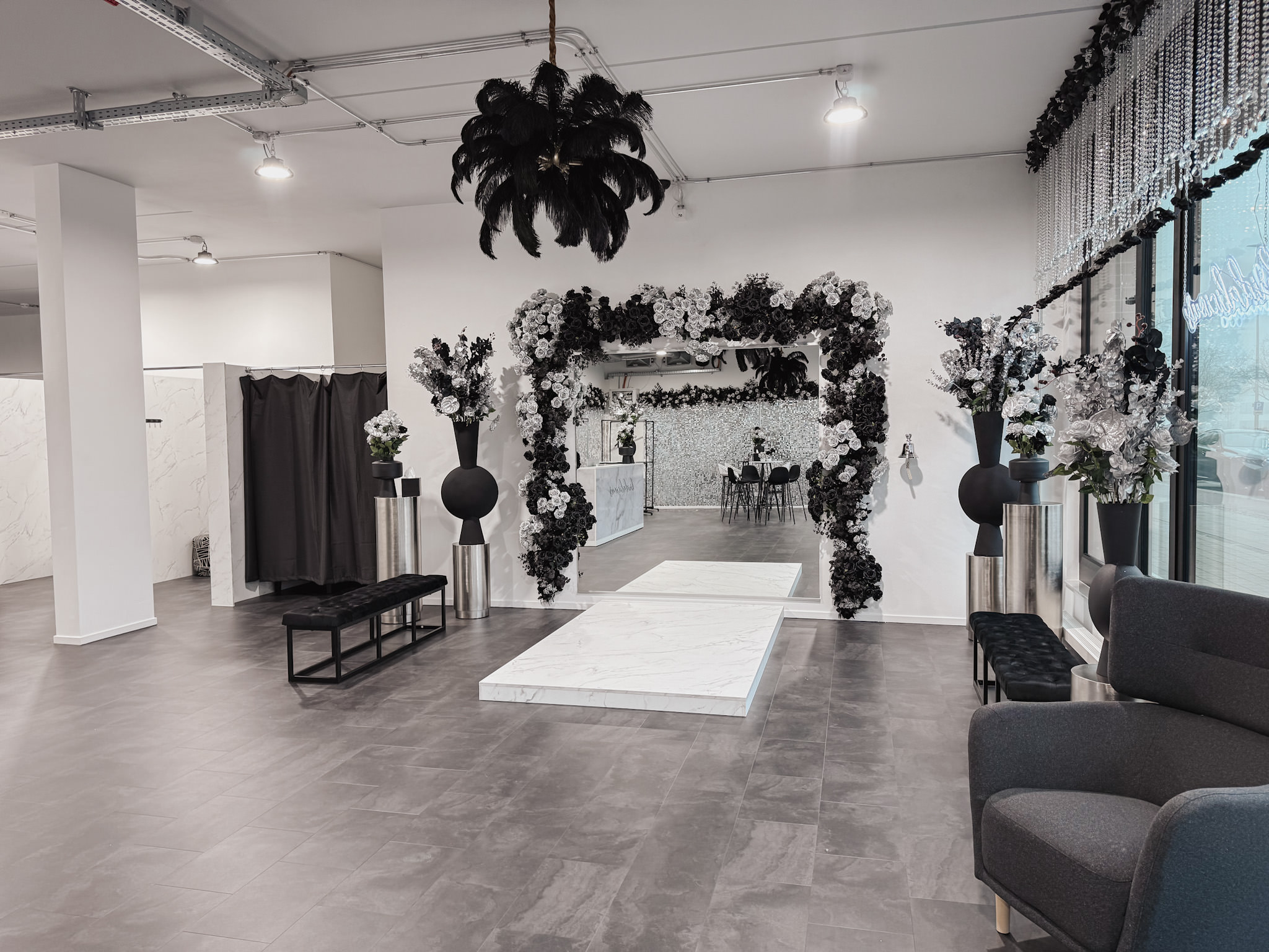 Brautmodengeschäft Bremen Überseestadt – Showroom von hochzeitsrausch