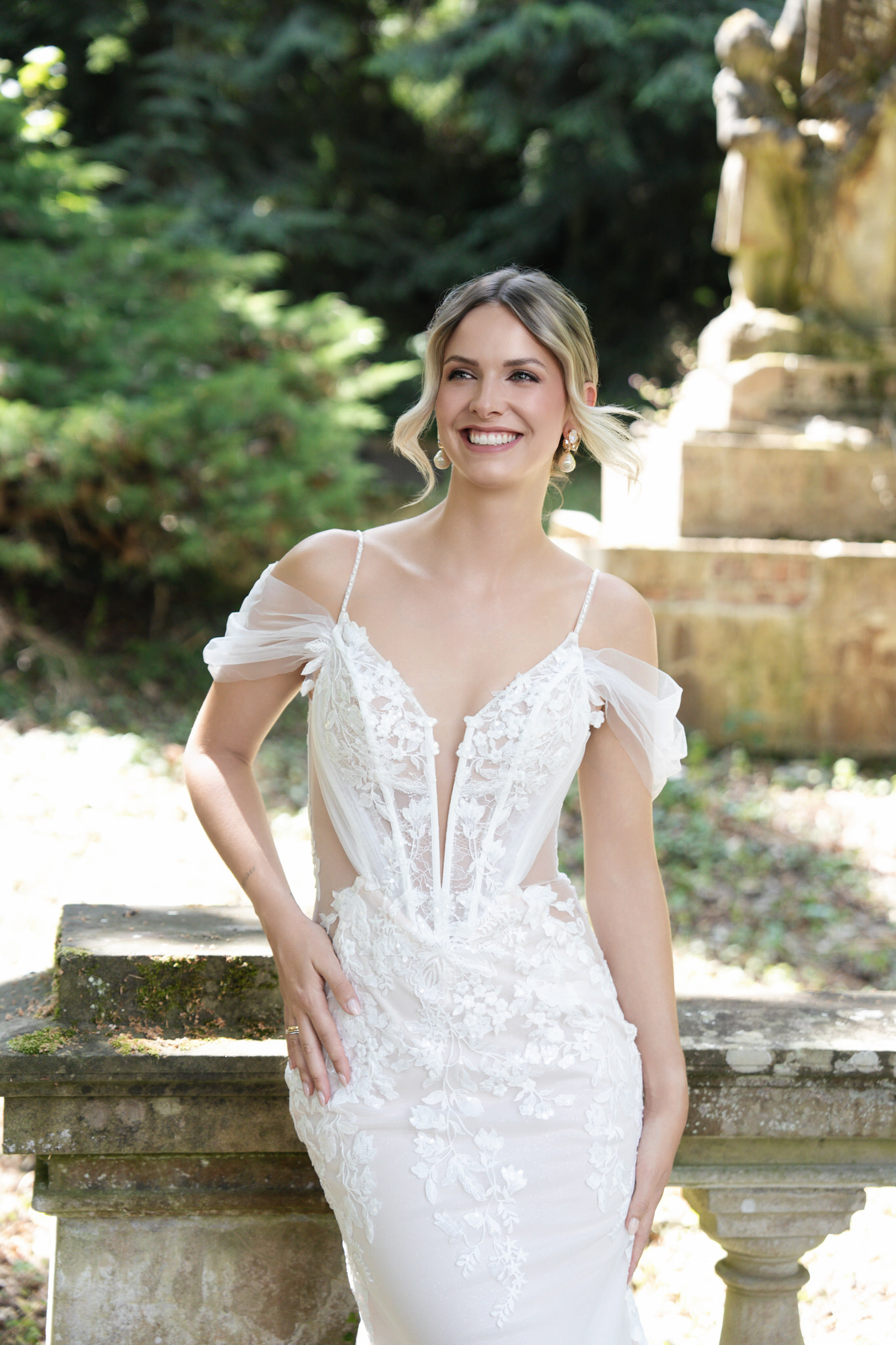 Bridonista R2L26-C-F05 Hochzeitskleid